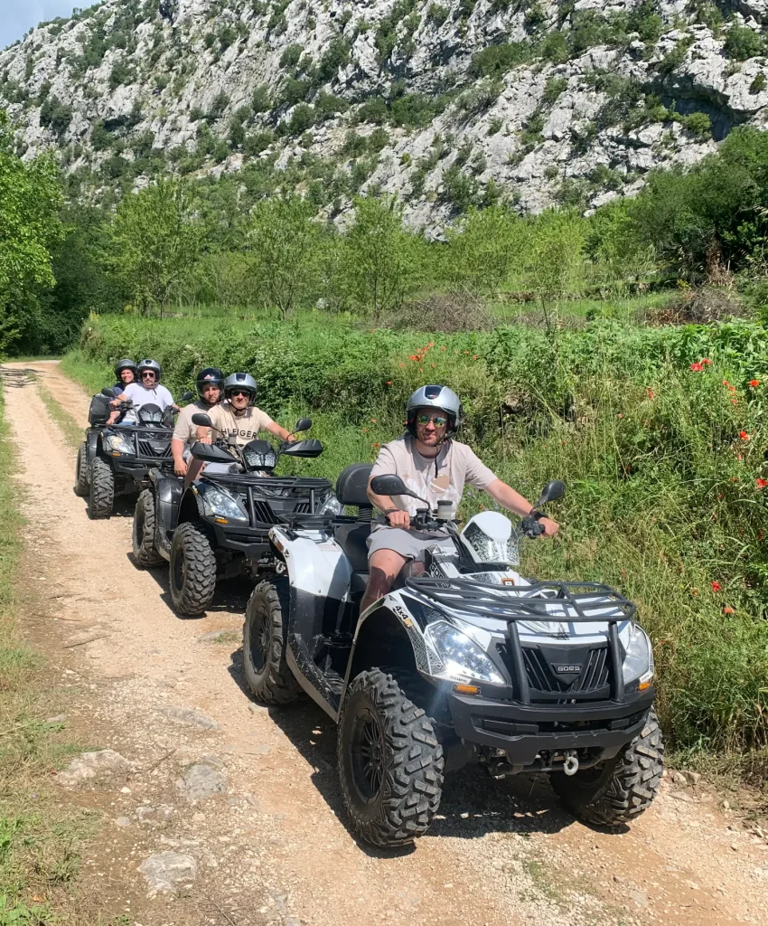 quad (2) Quad (2)